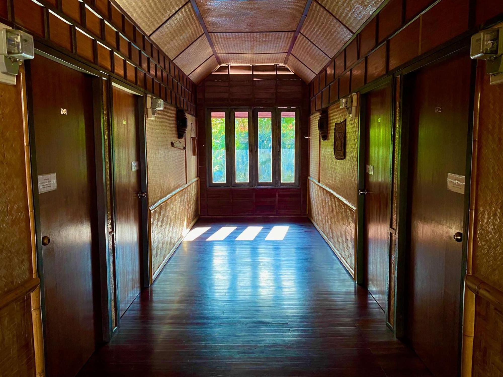 Shanti Lodge Phuket Chalong Esterno foto