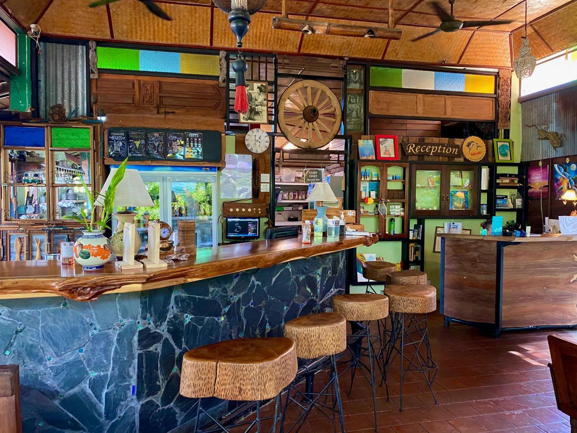 Shanti Lodge Phuket Chalong Esterno foto
