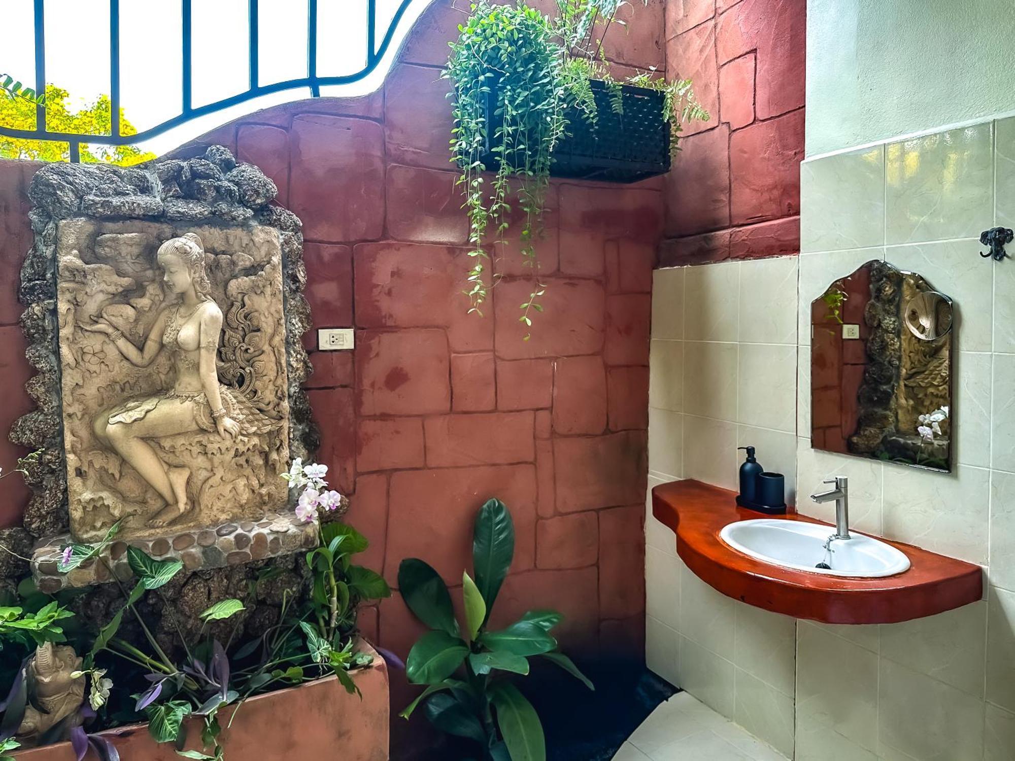 Shanti Lodge Phuket Chalong Esterno foto